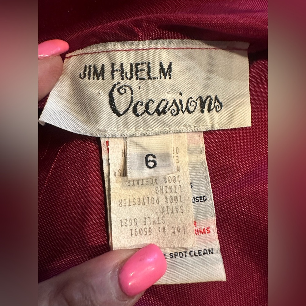 Jim Hjelm Occasions Burgundy Satin Dress| Size 6 - Picture 8 of 14